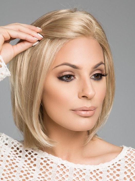 10291-kristen-synthetic-lace-front-wig-basic-cap-33.jpg Kristen | Synthetic Lace Front Wig (Basic Cap)