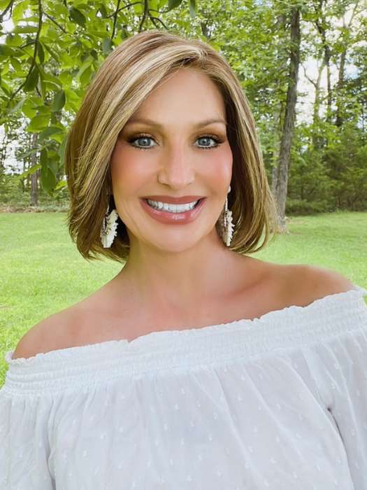 10291-kristen-synthetic-lace-front-wig-basic-cap-5.jpg Kristen | Synthetic Lace Front Wig (Basic Cap)