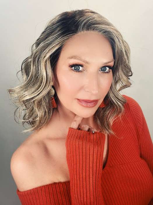 10425-simmer-hf-synthetic-lace-front-wig-11.jpg Simmer | HF Synthetic Lace Front Wig