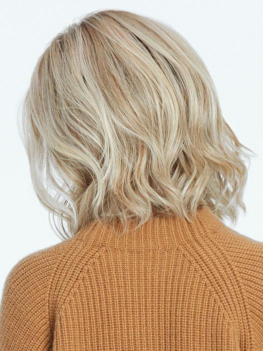 10425-simmer-hf-synthetic-lace-front-wig-20.jpg Simmer | HF Synthetic Lace Front Wig