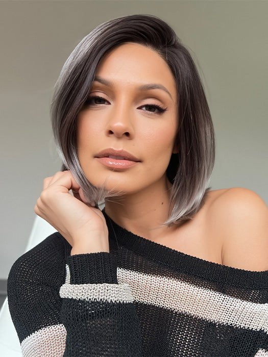 10478-jamison-synthetic-lace-front-wig-mono-part-10.jpg Jamison | Synthetic Lace Front Wig (Mono Part)