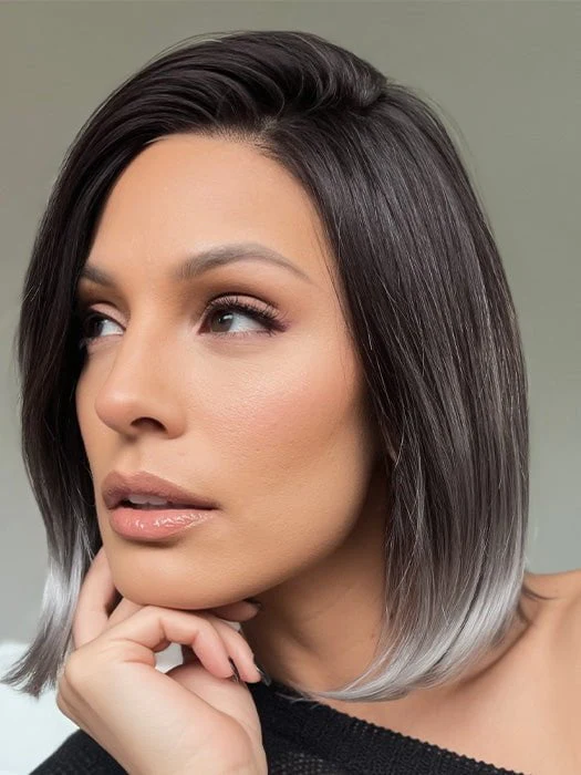 10478-jamison-synthetic-lace-front-wig-mono-part-18.webp Jamison | Synthetic Lace Front Wig (Mono Part)