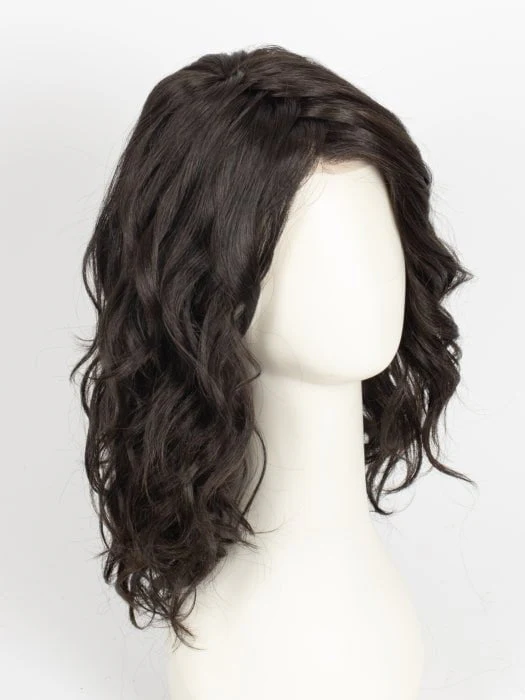 10562-hannah-synthetic-lace-front-wig-mono-top-14.webp Hannah | Synthetic Lace Front Wig (Mono Top)
