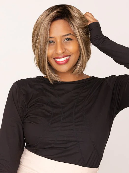 10863-amara-synthetic-lace-front-wig-lace-top-2.webp Amara | Synthetic Lace Front Wig (Lace Top)