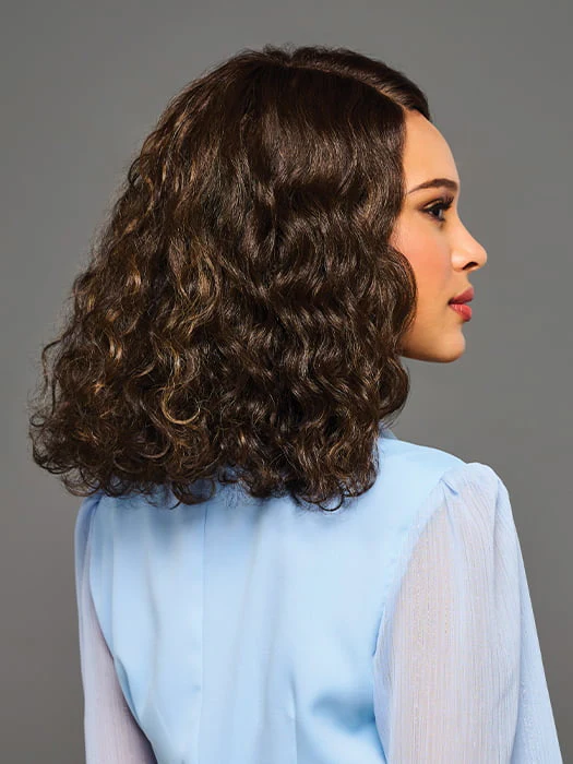 10956-shantae-synthetic-lace-front-wig-mono-part-4.webp Shantae | Synthetic Lace Front Wig (Mono Part)