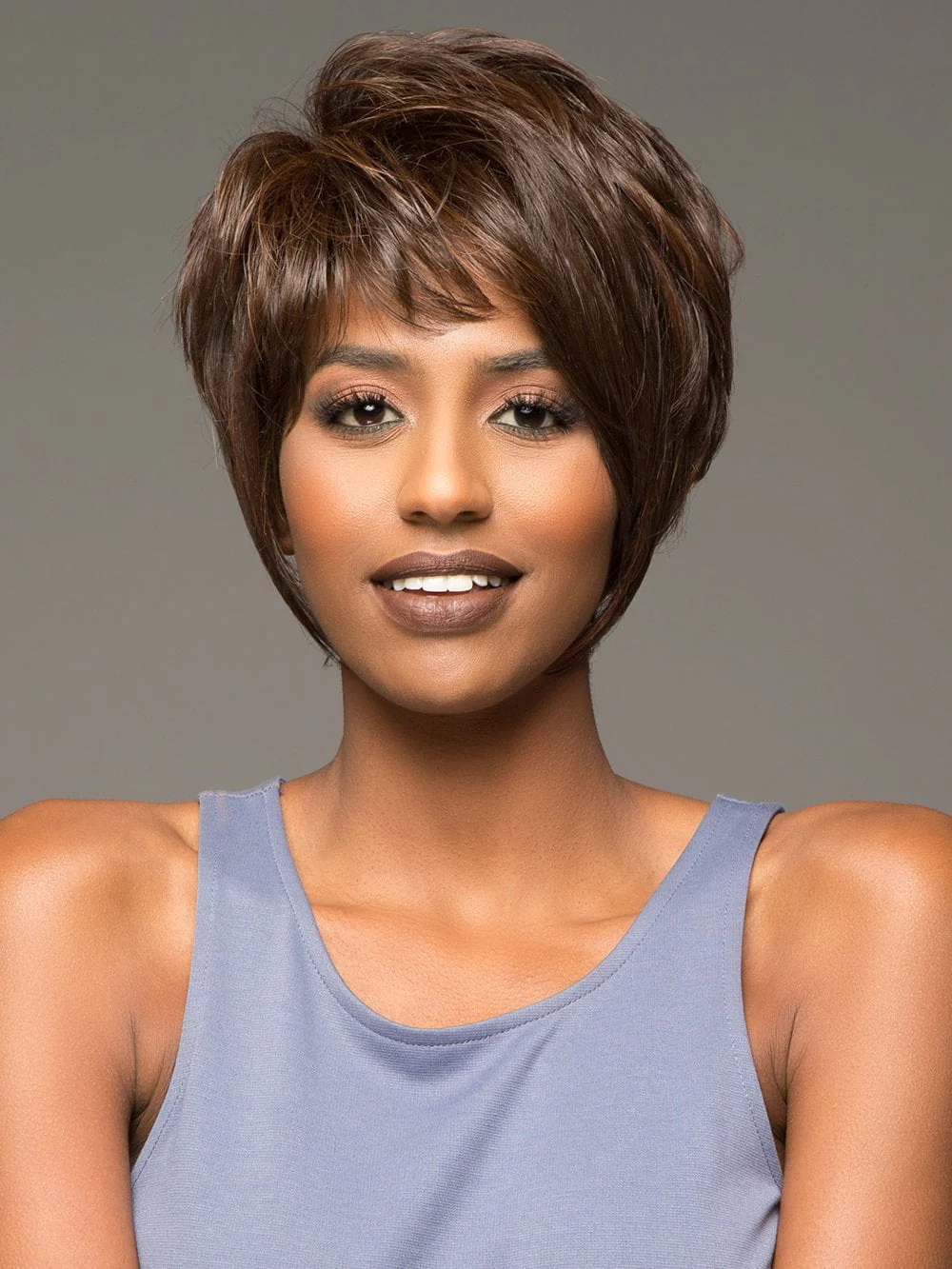 11061-moore-synthetic-wig-basic-cap-10.webp Moore | Synthetic Wig (Basic Cap)