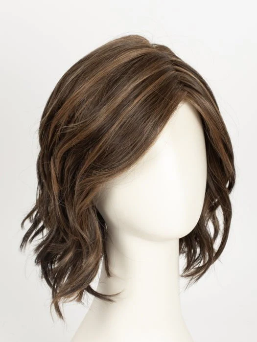 11261-newport-synthetic-lace-front-wig-mono-part-22.webp Newport | Synthetic Lace Front Wig (Mono Part)
