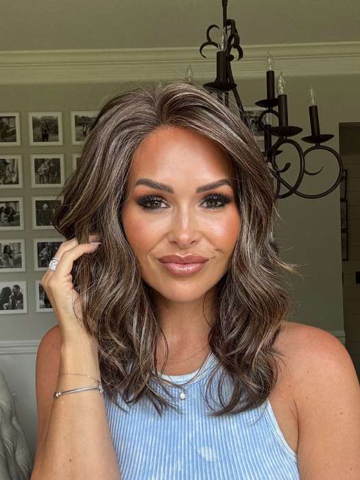 Laguna Beach | Synthetic Lace Front Wig (Mono Part)