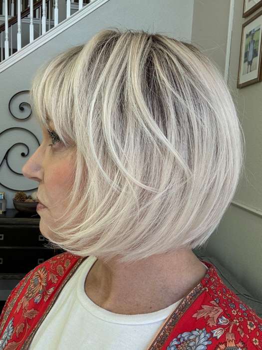 11412-sing-synthetic-lace-front-wig-mono-part-2.jpg Sing | Synthetic Lace Front Wig (Mono Part)