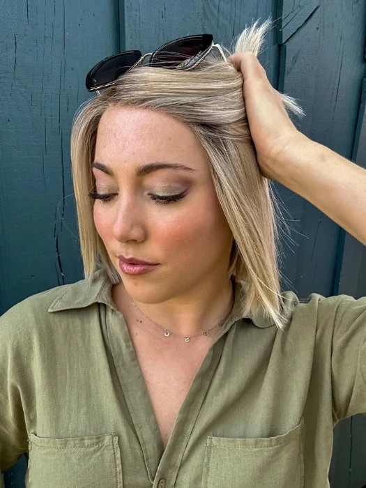 Santa Monica | Synthetic Lace Front Wig (Mono Part)