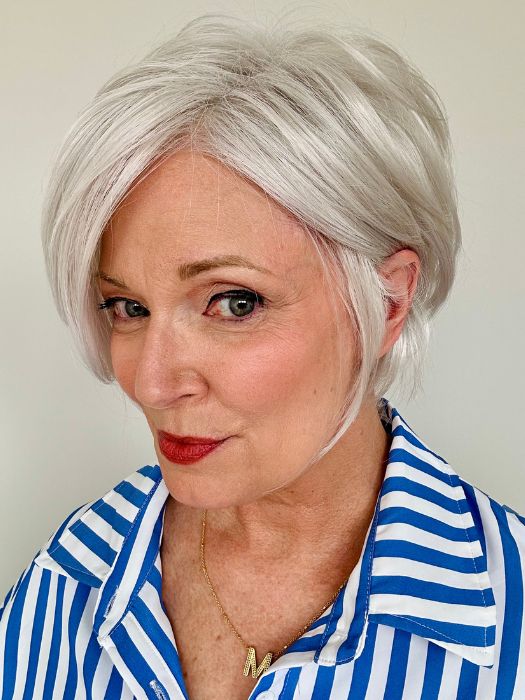 11546-idalia-synthetic-lace-front-wig-basic-cap-5.jpg Idalia | Synthetic Lace Front Wig (Basic Cap)