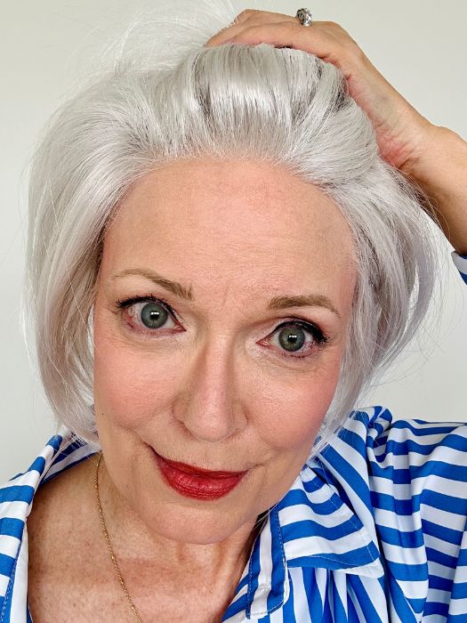 11546-idalia-synthetic-lace-front-wig-basic-cap-6.jpg Idalia | Synthetic Lace Front Wig (Basic Cap)
