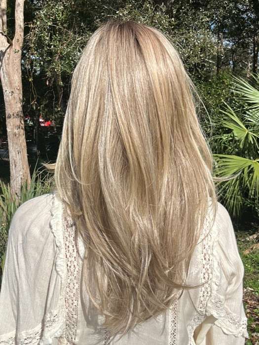 11610-beverly-hills-synthetic-lace-front-wig-mono-part-12.jpg Beverly Hills | Synthetic Lace Front Wig (Mono Part)