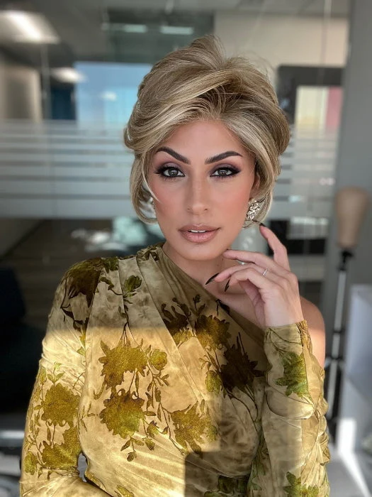 11901-captivating-canvas-synthetic-lace-front-wig-mono-part-2.webp Captivating Canvas | Synthetic Lace Front Wig (Mono Part)