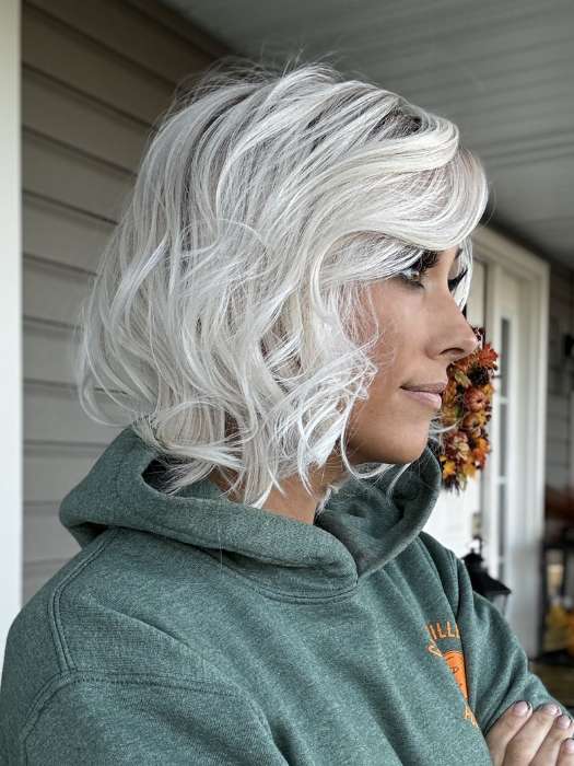 Delight | Synthetic Lace Front Wig (Mono Part)