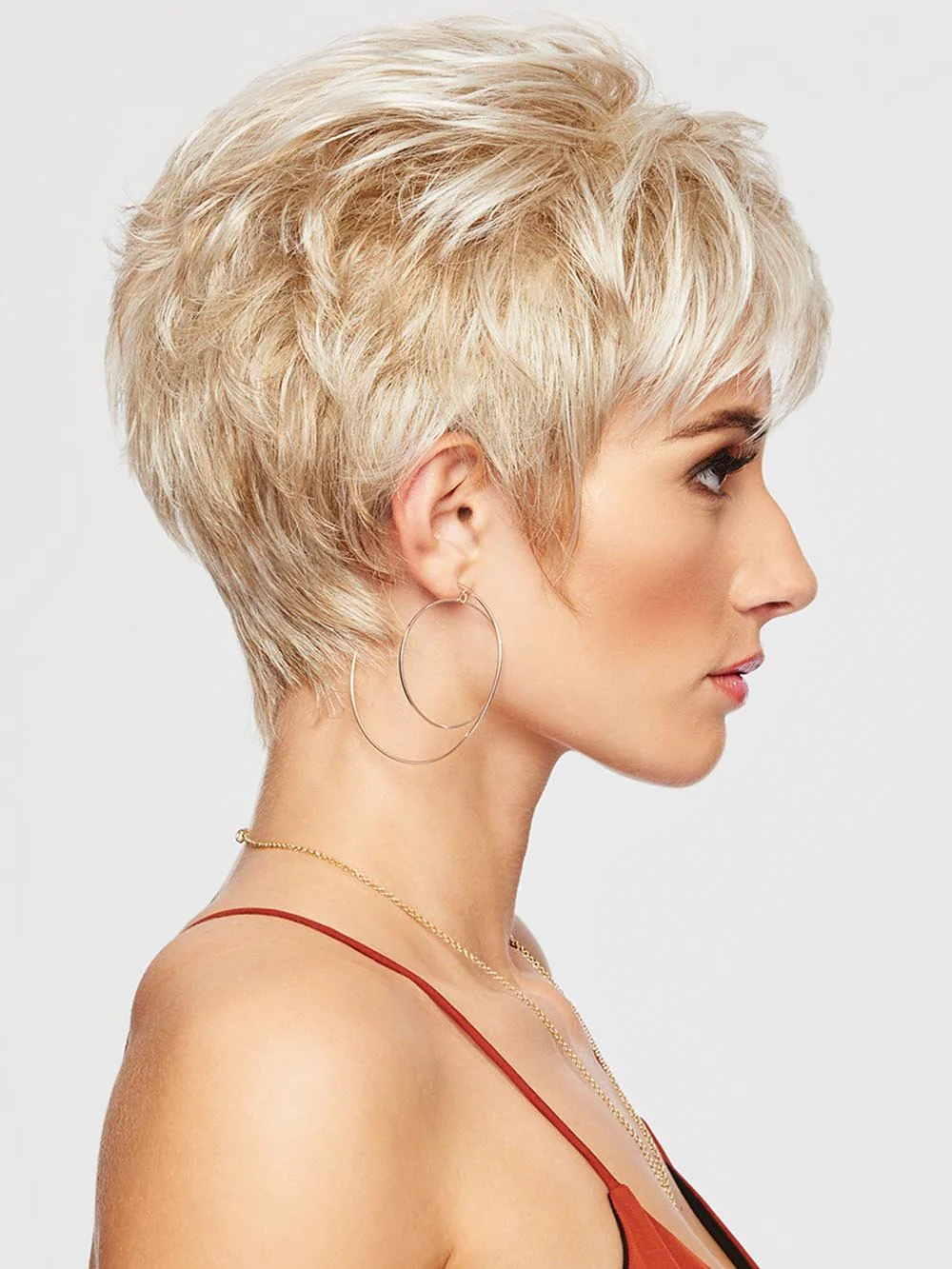 1203-sparkle-elite-synthetic-lace-front-wig-mono-top-15.webp Sparkle Elite | Synthetic Lace Front Wig (Mono Top)