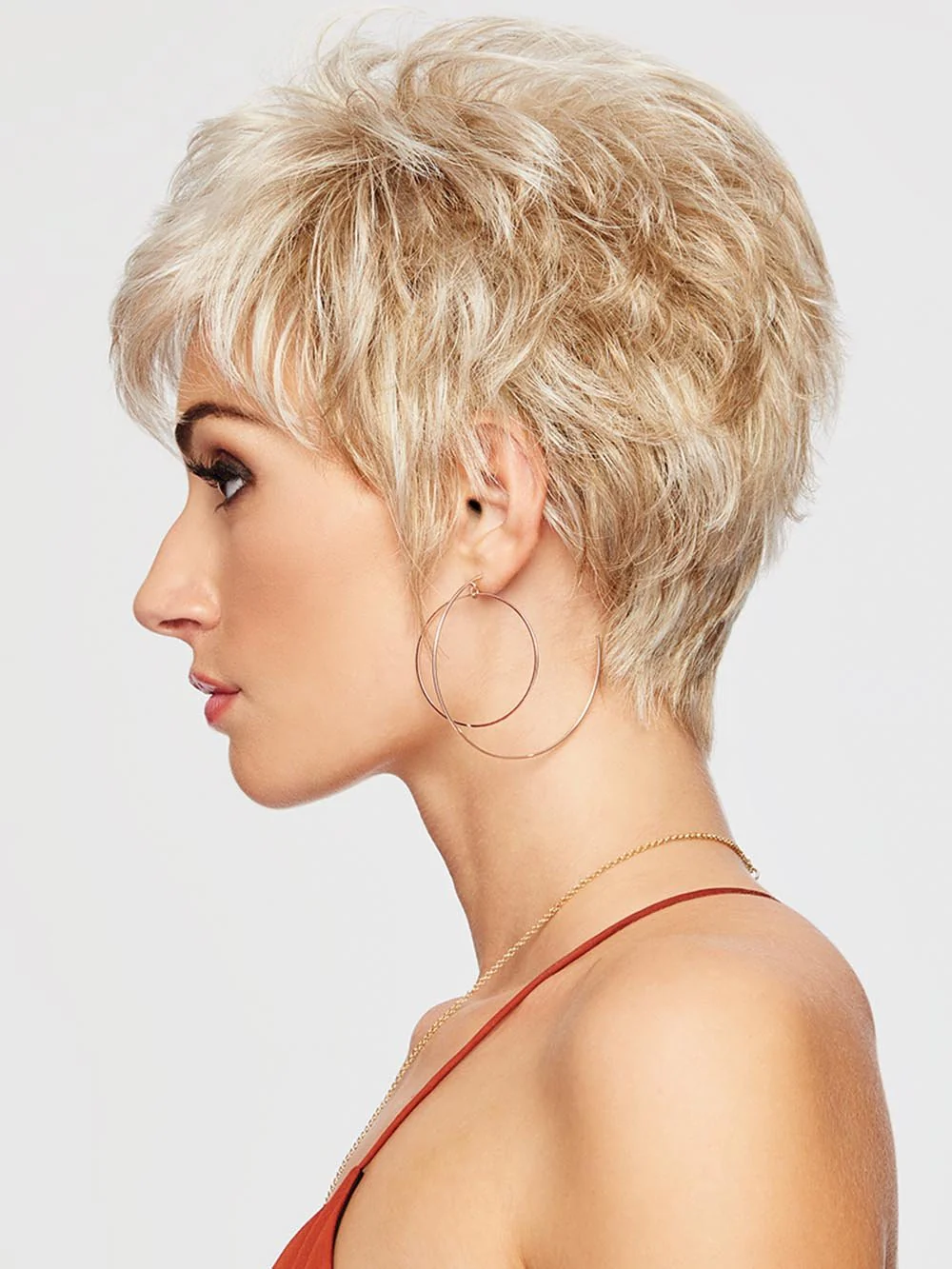 1203-sparkle-elite-synthetic-lace-front-wig-mono-top-16.webp Sparkle Elite | Synthetic Lace Front Wig (Mono Top)