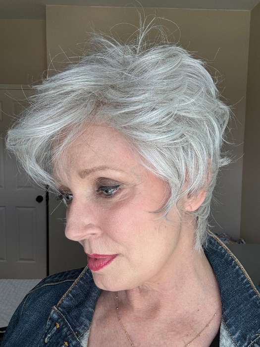 12140-cover-synthetic-lace-front-wig-mono-part-2.jpg Cover | Synthetic Lace Front Wig (Mono Part)