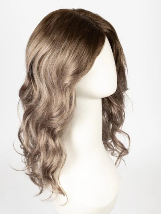 12500-avalon-synthetic-lace-front-wig-basic-cap-23.webp Avalon | Synthetic Lace Front Wig (Basic Cap)