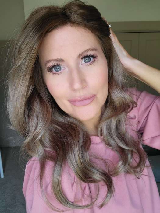 12500-avalon-synthetic-lace-front-wig-basic-cap-3.jpg Avalon | Synthetic Lace Front Wig (Basic Cap)