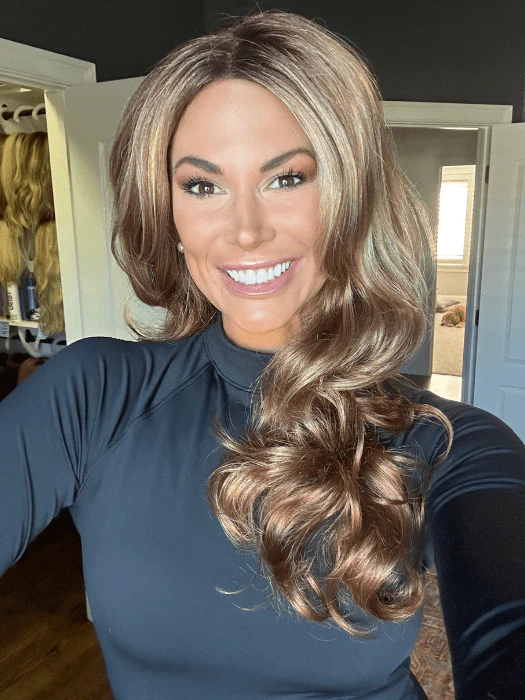 1280-brianna-synthetic-lace-front-wig-mono-top-7.webp Brianna | Synthetic Lace Front Wig (Mono Top)