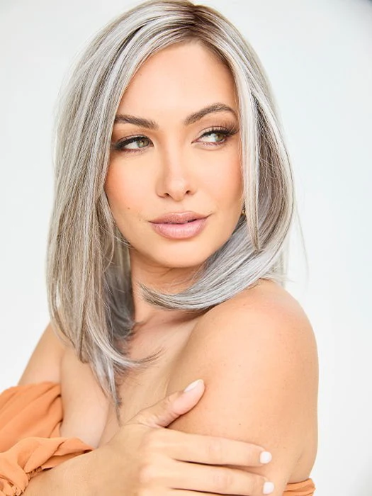 13124-davina-synthetic-lace-front-wig-lace-part-10.webp Davina | Synthetic Lace Front Wig (Lace Part)
