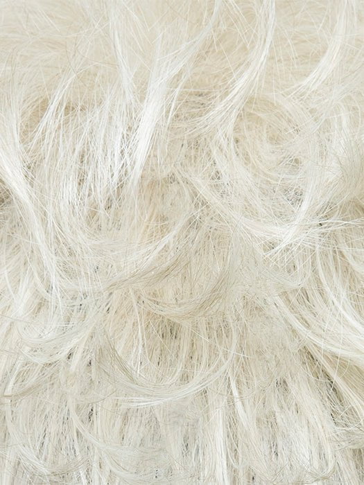 13124-davina-synthetic-lace-front-wig-lace-part-20.jpg Davina | Synthetic Lace Front Wig (Lace Part)