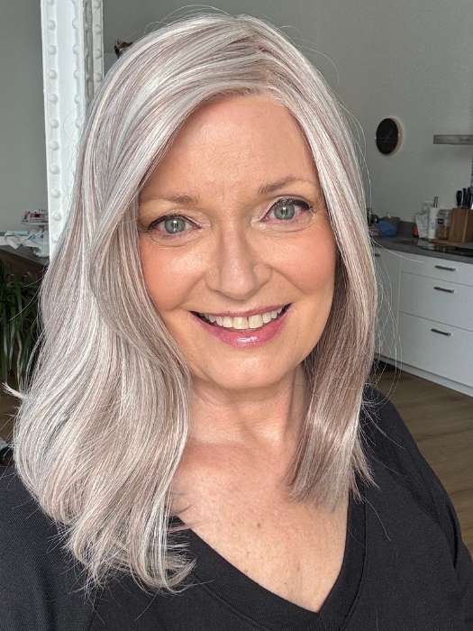 13124-davina-synthetic-lace-front-wig-lace-part-4.jpg Davina | Synthetic Lace Front Wig (Lace Part)