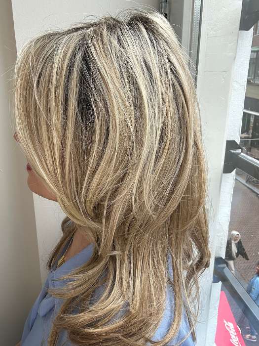 13427-voice-synthetic-lace-front-wig-mono-top-9.jpg Voice | Synthetic Lace Front Wig (Mono Top)
