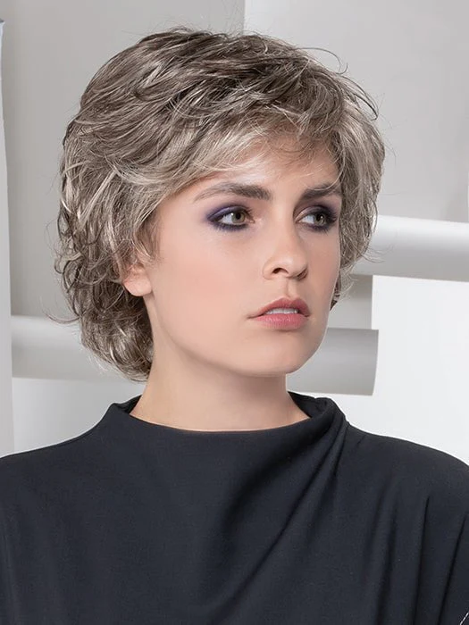 13506-villana-synthetic-lace-front-wig-mono-crown-7.webp Villana | Synthetic Lace Front Wig (Mono Crown)