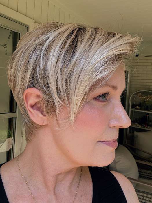 13810-san-francisco-synthetic-lace-front-wig-mono-part-5.jpg San Francisco | Synthetic Lace Front Wig (Mono Part)