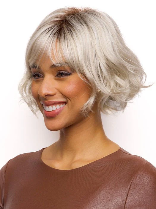 13904-fenix-synthetic-wig-basic-3.webp Fenix | Synthetic Wig (Basic)