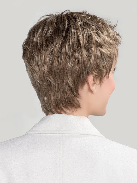 14040-lina-small-synthetic-wig-basic-cap-10.jpg Lina Small | Synthetic Wig (Basic Cap)