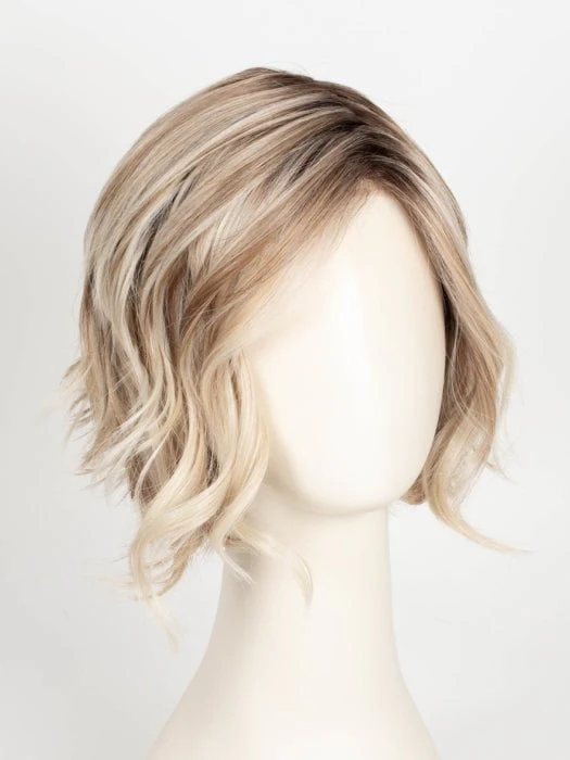 1406-los-angeles-synthetic-lace-front-wig-mono-part-22.webp Los Angeles | Synthetic Lace Front Wig (Mono Part)