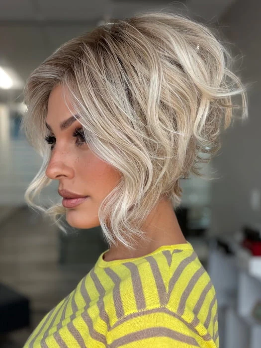 1406-los-angeles-synthetic-lace-front-wig-mono-part-9.webp Los Angeles | Synthetic Lace Front Wig (Mono Part)