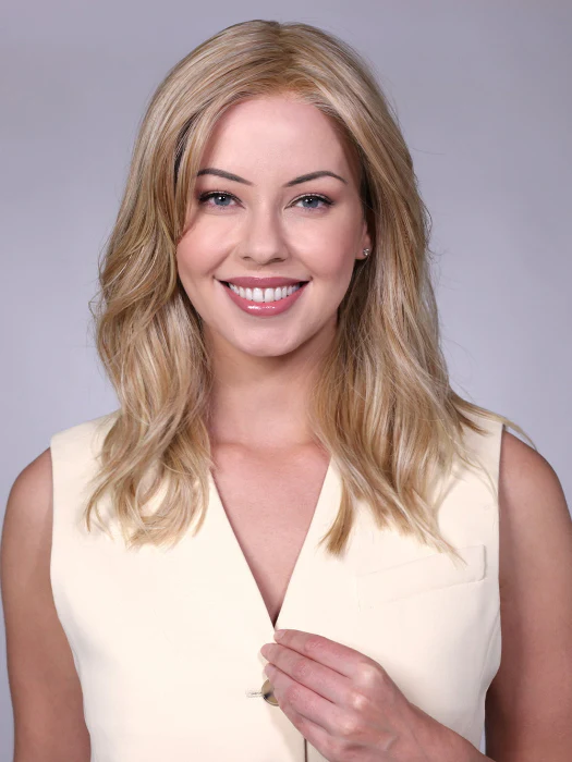 14561-cambridge-synthetic-lace-front-wig-mono-part-5.webp Cambridge | Synthetic Lace Front Wig (Mono Part)