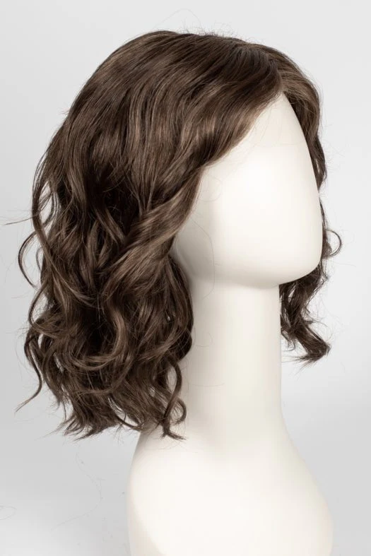 15250-scarlett-synthetic-lace-front-wig-basic-cap-29.webp Scarlett | Synthetic Lace Front Wig (Basic Cap)