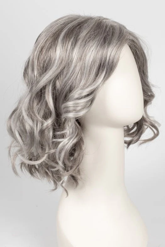 15250-scarlett-synthetic-lace-front-wig-basic-cap-40.webp Scarlett | Synthetic Lace Front Wig (Basic Cap)