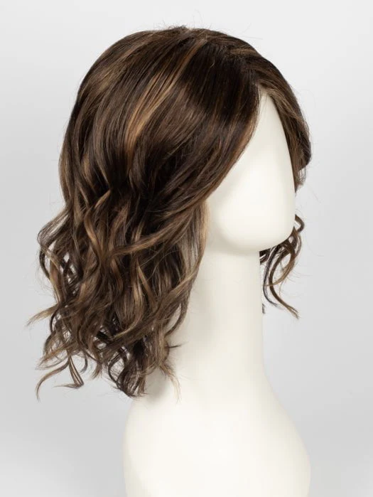 15250-scarlett-synthetic-lace-front-wig-basic-cap-57.webp Scarlett | Synthetic Lace Front Wig (Basic Cap)