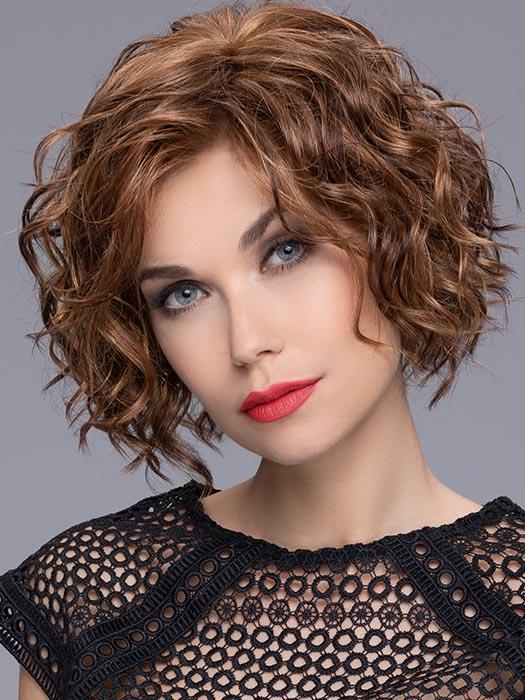 Turn | Synthetic Lace Front Wig