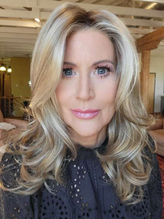 15605-gisele-synthetic-lace-front-wig-mono-top-1.jpg Gisele | Synthetic Lace Front Wig (Mono Top)