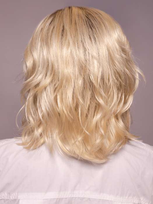 16137-mellow-synthetic-lace-front-wig-15.jpg Mellow | Synthetic Lace Front Wig