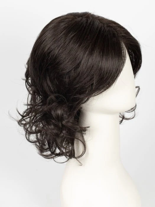 16167-cat-synthetic-lace-front-wig-mono-crown-19.webp Cat | Synthetic Lace Front Wig (Mono Crown)