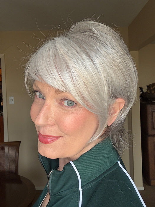 16832-fame-soft-synthetic-lace-front-wig-hand-tied-6.jpg Fame Soft | Synthetic Lace Front Wig (Hand-Tied)