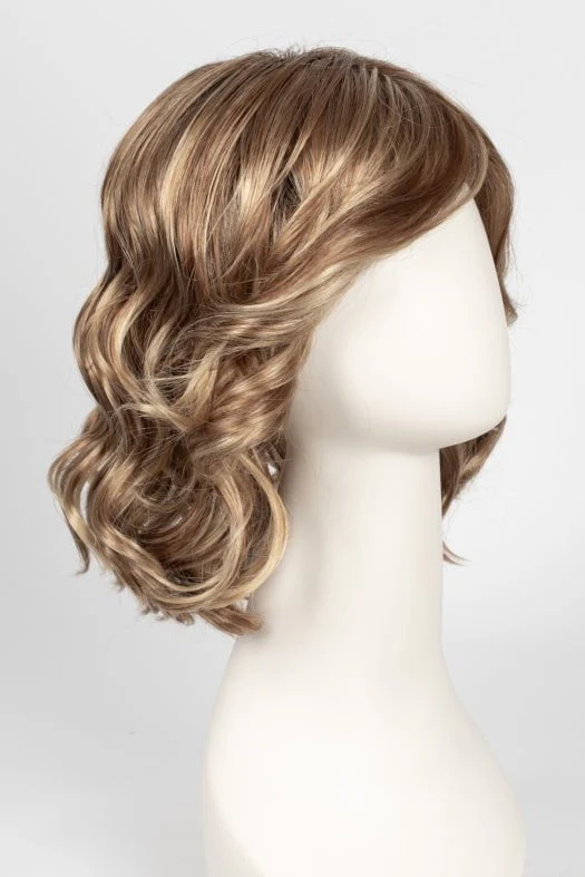 16958-scarlett-large-synthetic-lace-front-wig-basic-cap-34.webp Scarlett Large | Synthetic Lace Front Wig (Basic Cap)