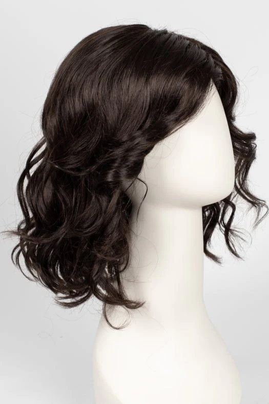 16989-scarlett-petite-synthetic-lace-front-wig-basic-cap-21.webp Scarlett Petite | Synthetic Lace Front Wig (Basic Cap)