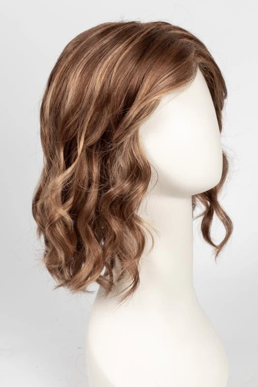 16989-scarlett-petite-synthetic-lace-front-wig-basic-cap-32.webp Scarlett Petite | Synthetic Lace Front Wig (Basic Cap)
