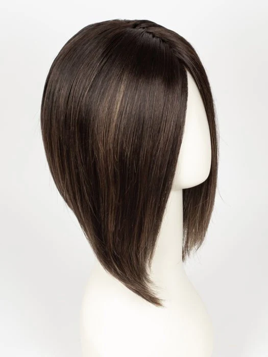 17040-taylor-synthetic-lace-front-wig-mono-part-15.webp Taylor | Synthetic Lace Front Wig (Mono Part)