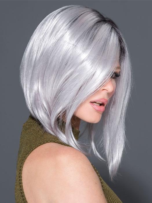17040-taylor-synthetic-lace-front-wig-mono-part-5.jpg Taylor | Synthetic Lace Front Wig (Mono Part)
