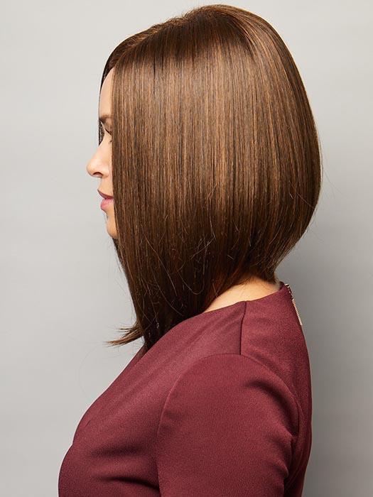17040-taylor-synthetic-lace-front-wig-mono-part-7.jpg Taylor | Synthetic Lace Front Wig (Mono Part)